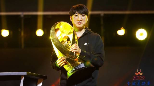 通过加强青 通过加强青