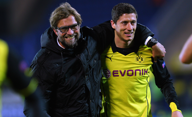 替身出拳的 替身出拳的