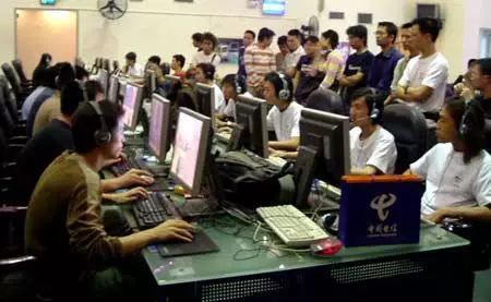 络下游玩 络下游玩